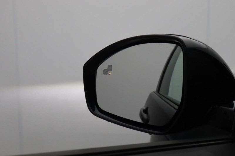 2024 (74) LAND ROVER DISCOVERY SPORT 2.0 D200 Dynamic HSE 5dr Auto [7 Seat] 5283897