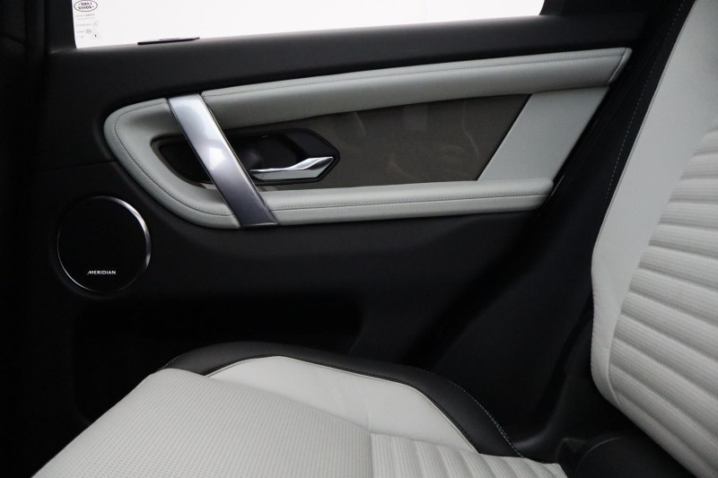 2024 (74) LAND ROVER DISCOVERY SPORT 2.0 D200 Dynamic HSE 5dr Auto [7 Seat] 5283906