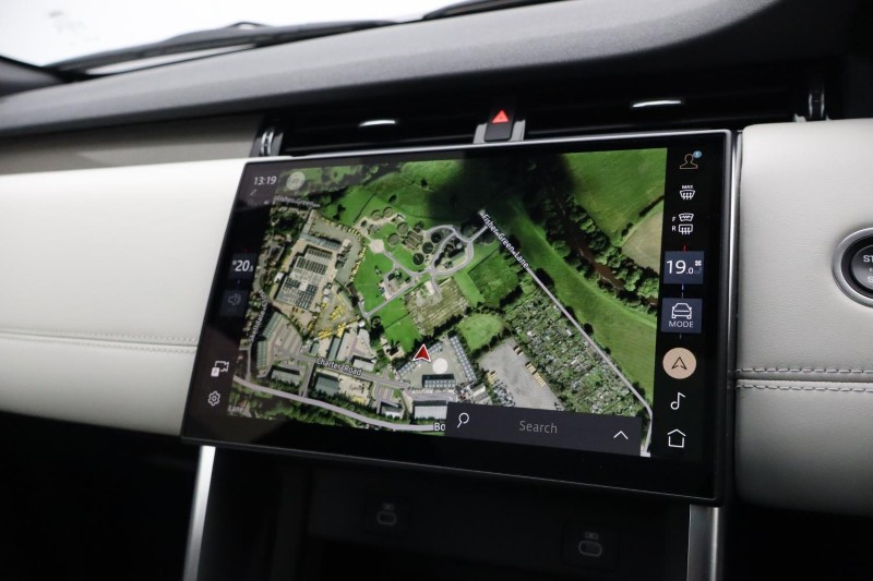 2024 (74) LAND ROVER DISCOVERY SPORT 2.0 D200 Dynamic HSE 5dr Auto [7 Seat] 5283917