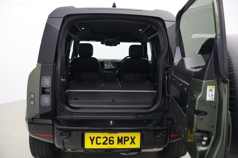 2026 (26) LAND ROVER DEFENDER 3.0 D350 X-Dynamic HSE 90 3dr Auto 5798440