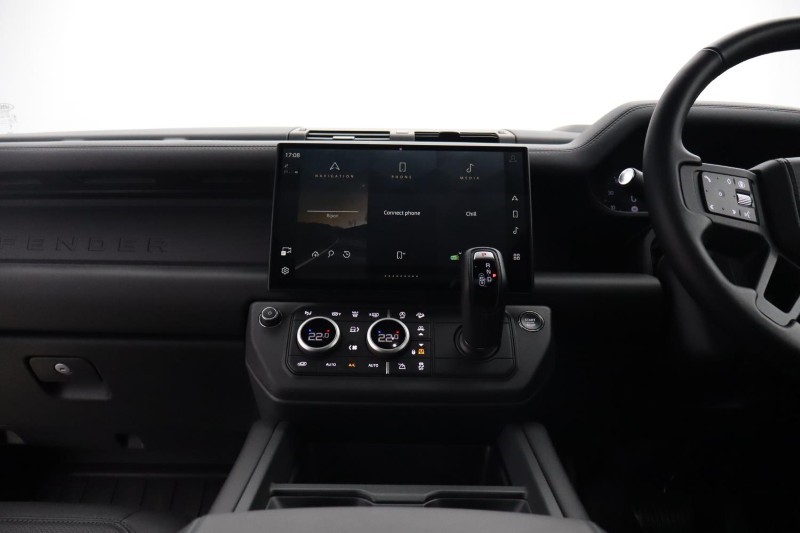 2026 (26) LAND ROVER DEFENDER 3.0 D350 X-Dynamic HSE 90 3dr Auto 5798449