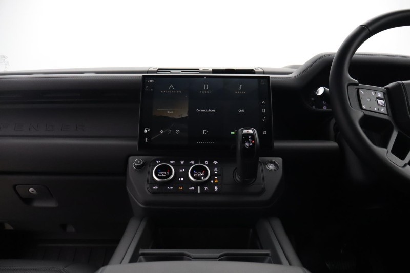 2026 (26) LAND ROVER DEFENDER 3.0 D350 X-Dynamic HSE 90 3dr Auto 5798450