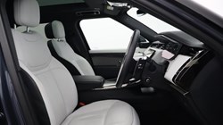 2026 (26) LAND ROVER RANGE ROVER SPORT 3.0 D300 Dynamic SE 5dr Auto 5490706