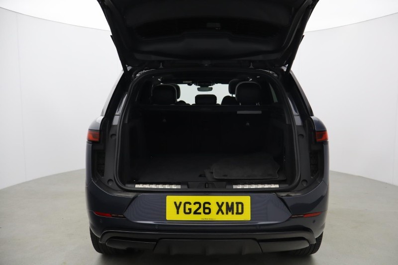 2026 (26) LAND ROVER RANGE ROVER SPORT 3.0 D300 Dynamic SE 5dr Auto 5490675