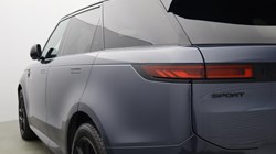 2026 (26) LAND ROVER RANGE ROVER SPORT 3.0 D300 Dynamic SE 5dr Auto 5490671