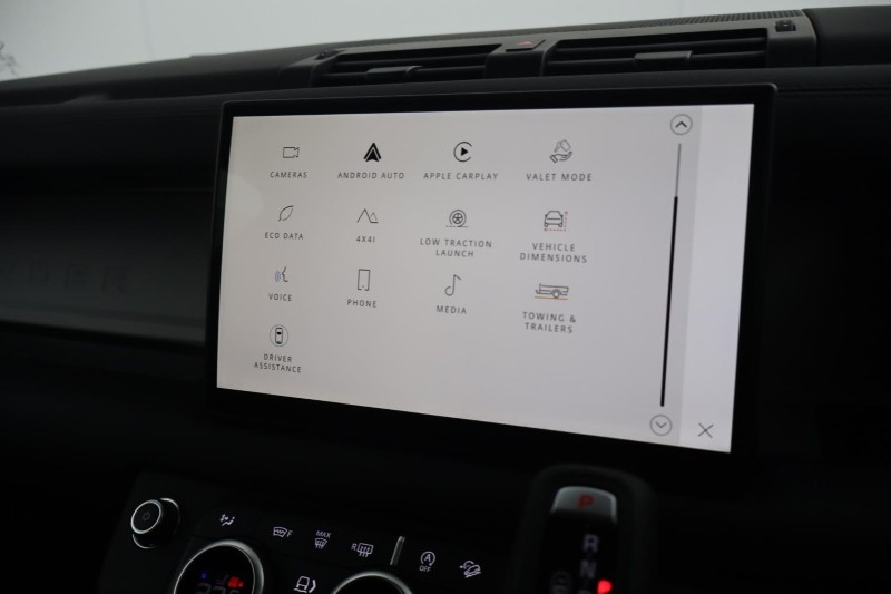 2025 (25) LAND ROVER COMMERCIAL DEFENDER 3.0 D250 Hard Top S Auto [3 Seat] 5279411