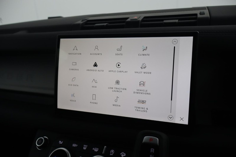 2025 (25) LAND ROVER COMMERCIAL DEFENDER 3.0 D250 Hard Top S Auto [3 Seat] 5279405