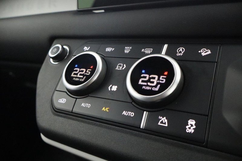 2025 (25) LAND ROVER COMMERCIAL DEFENDER 3.0 D250 Hard Top S Auto [3 Seat] 5279401