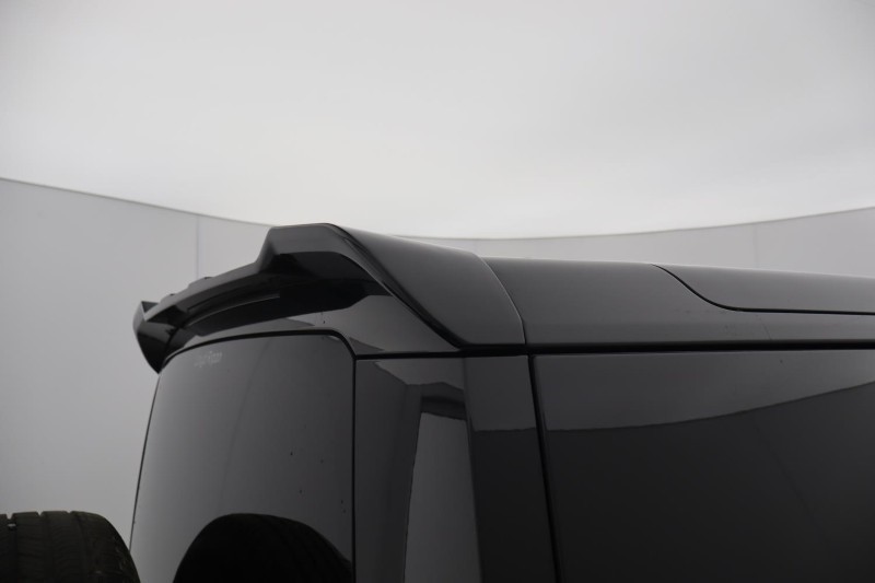 2025 (25) LAND ROVER COMMERCIAL DEFENDER 3.0 D250 Hard Top S Auto [3 Seat] 5279380