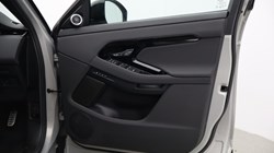 2024 (24) LAND ROVER RANGE ROVER EVOQUE 2.0 D200 Dynamic SE 5dr Auto 5316747