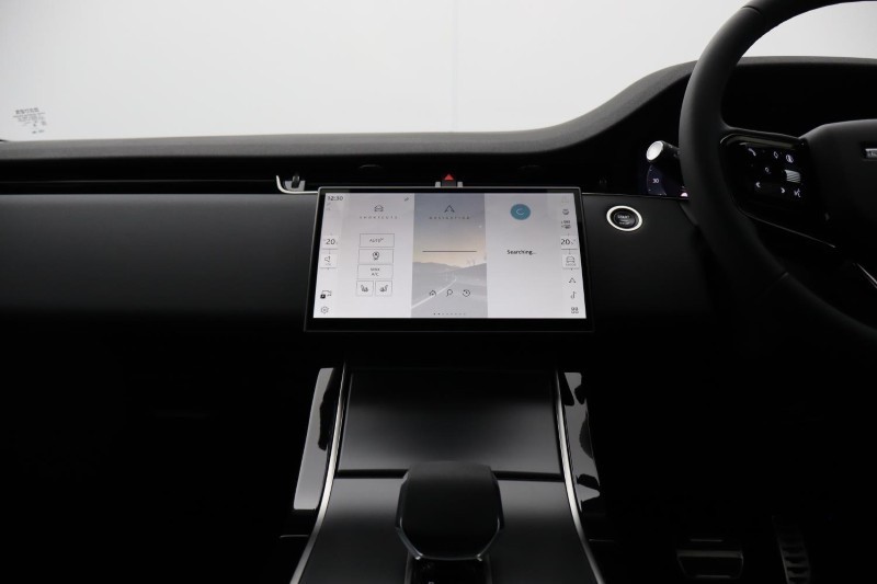 2024 (24) LAND ROVER RANGE ROVER EVOQUE 2.0 D200 Dynamic SE 5dr Auto 5316758