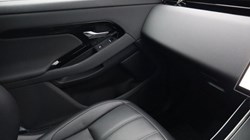 2024 (24) LAND ROVER RANGE ROVER EVOQUE 2.0 D200 Dynamic SE 5dr Auto 5316780