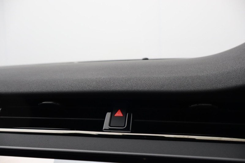 2024 (24) LAND ROVER RANGE ROVER EVOQUE 2.0 D200 Dynamic SE 5dr Auto 5316784