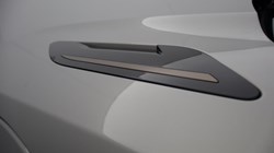 2024 (24) LAND ROVER RANGE ROVER EVOQUE 2.0 D200 Dynamic SE 5dr Auto 5316755