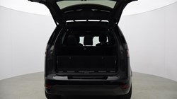 2023 (23) LAND ROVER DISCOVERY 3.0 D300 R-Dynamic HSE 5dr Auto 5293179