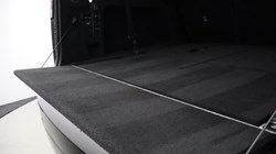 2023 (23) LAND ROVER DISCOVERY 3.0 D300 R-Dynamic HSE 5dr Auto 5293183