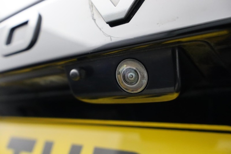 2023 (23) LAND ROVER DISCOVERY 3.0 D300 R-Dynamic HSE 5dr Auto 5293199