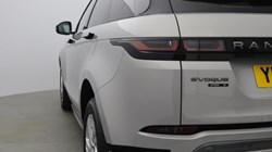 2020 (20) LAND ROVER RANGE ROVER EVOQUE 2.0 D180 R-Dynamic S 5dr Auto 5266649