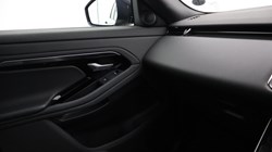 2020 (20) LAND ROVER RANGE ROVER EVOQUE 2.0 D180 R-Dynamic S 5dr Auto 5266692