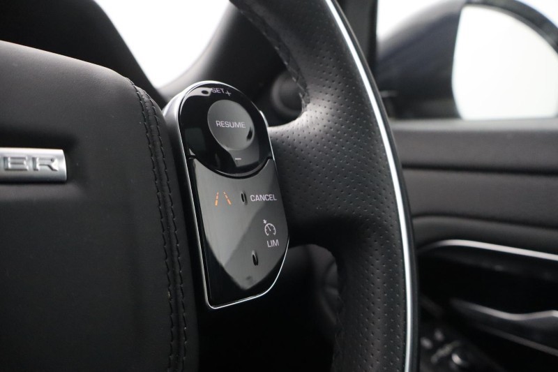 2020 (20) LAND ROVER RANGE ROVER EVOQUE 2.0 D180 R-Dynamic S 5dr Auto 5266697