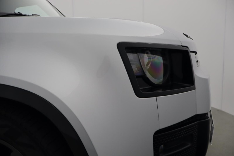 2023 (23) LAND ROVER DEFENDER 3.0 D300 X-Dynamic HSE 110 5dr Auto [7 Seat] 5282259