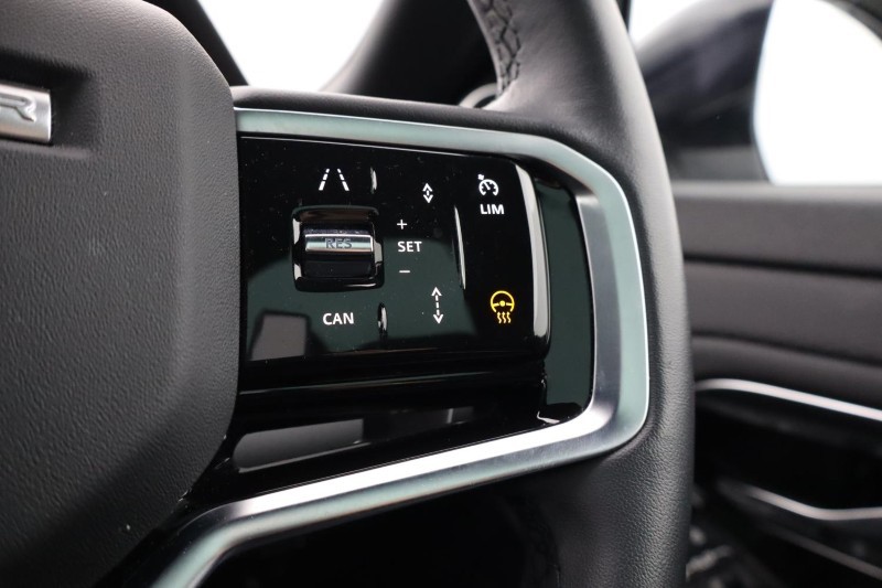 2022 (22) LAND ROVER RANGE ROVER EVOQUE 2.0 D200 Evoque Edition 5dr Auto 5290543