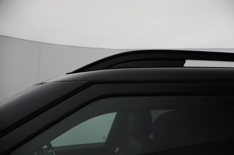 2024 (74) LAND ROVER DISCOVERY 3.0 D350 Dynamic SE 5dr Auto 5289509