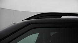 2024 (74) LAND ROVER DISCOVERY 3.0 D350 Dynamic SE 5dr Auto 5289509