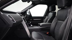 2024 (74) LAND ROVER DISCOVERY 3.0 D350 Dynamic SE 5dr Auto 5289487