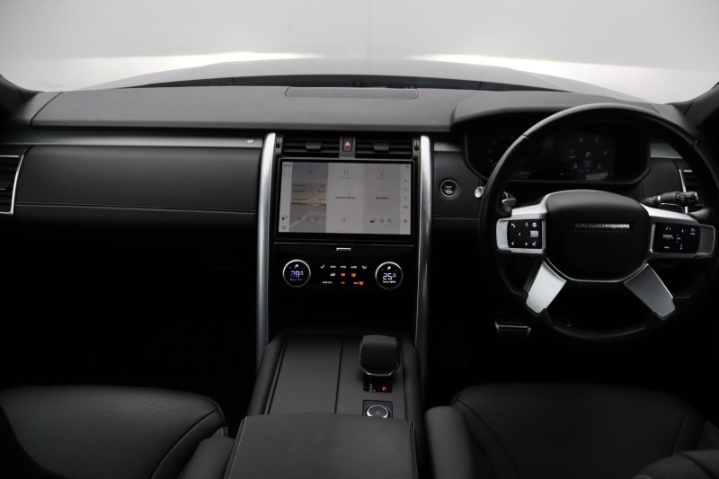 2024 (74) LAND ROVER DISCOVERY 3.0 D350 Dynamic SE 5dr Auto 5289511