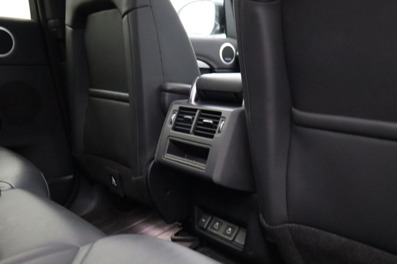 2024 (74) LAND ROVER DISCOVERY 3.0 D350 Dynamic SE 5dr Auto 5289493