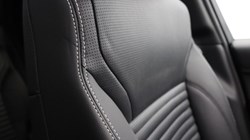 2024 (74) LAND ROVER DISCOVERY 3.0 D350 Dynamic SE 5dr Auto 5289530