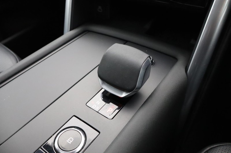 2024 (74) LAND ROVER DISCOVERY 3.0 D350 Dynamic SE 5dr Auto 5289528