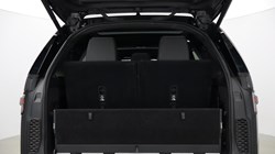 2024 (74) LAND ROVER DISCOVERY 3.0 D350 Dynamic SE 5dr Auto 5289479