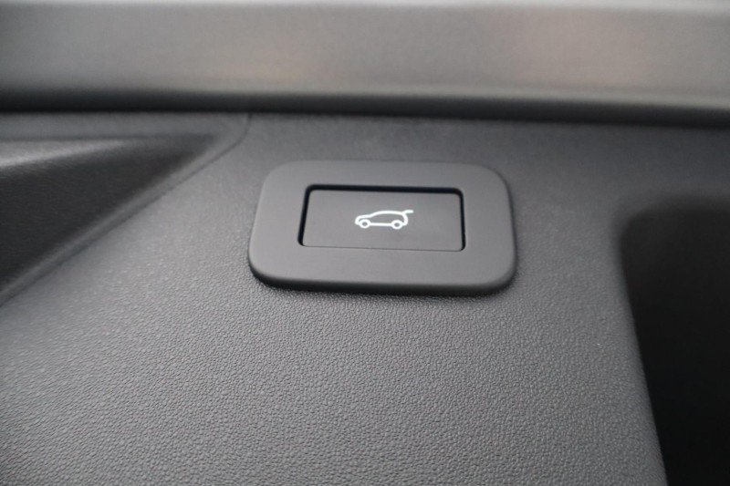 2024 (74) LAND ROVER DISCOVERY SPORT 2.0 D200 Dynamic HSE 5dr Auto [7 Seat] 5300576