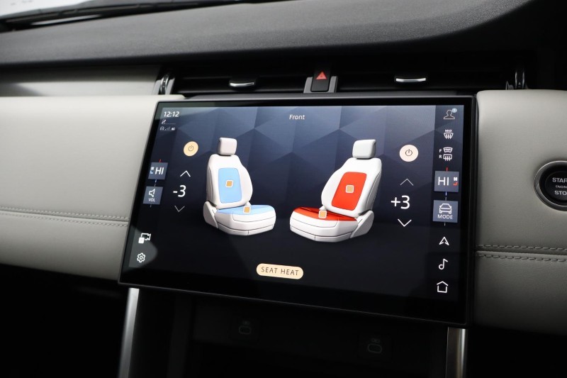 2024 (74) LAND ROVER DISCOVERY SPORT 2.0 D200 Dynamic HSE 5dr Auto [7 Seat] 5300602