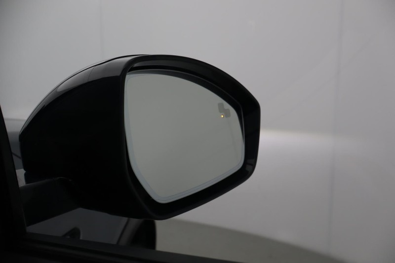 2024 (74) LAND ROVER DISCOVERY SPORT 2.0 D200 Dynamic HSE 5dr Auto [7 Seat] 5300595