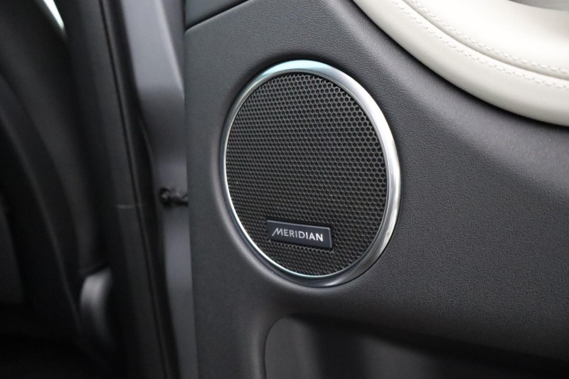 2024 (74) LAND ROVER DISCOVERY SPORT 2.0 D200 Dynamic HSE 5dr Auto [7 Seat] 5300584