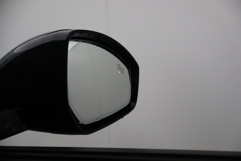 2024 (74) LAND ROVER DISCOVERY SPORT 2.0 D200 Dynamic HSE 5dr Auto [7 Seat] 5304151