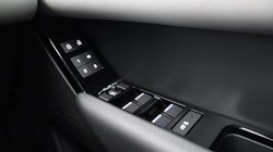 2025 (74) LAND ROVER RANGE ROVER VELAR 2.0 P400e Dynamic HSE 5dr Auto 5303406