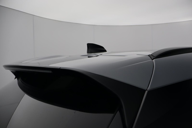 2025 (74) LAND ROVER RANGE ROVER VELAR 2.0 P400e Dynamic HSE 5dr Auto 5303365