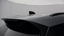 2025 (74) LAND ROVER RANGE ROVER VELAR 2.0 P400e Dynamic HSE 5dr Auto 5303365