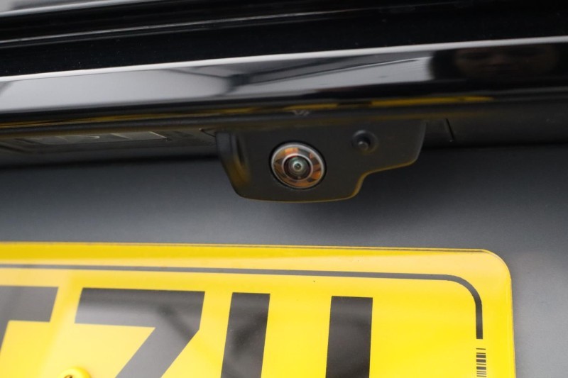 2025 (74) LAND ROVER RANGE ROVER VELAR 2.0 P400e Dynamic HSE 5dr Auto 5303364