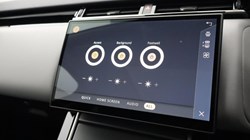 2025 (74) LAND ROVER RANGE ROVER VELAR 2.0 P400e Dynamic HSE 5dr Auto 5303399