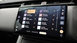 2025 (74) LAND ROVER RANGE ROVER VELAR 2.0 P400e Dynamic HSE 5dr Auto 5303397