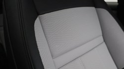 2024 (74) LAND ROVER RANGE ROVER EVOQUE 2.0 D200 Autobiography 5dr Auto 5302606