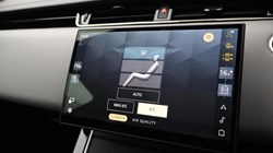 2024 (74) LAND ROVER RANGE ROVER EVOQUE 2.0 D200 Autobiography 5dr Auto 5302620