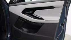 2024 (74) LAND ROVER RANGE ROVER EVOQUE 2.0 D200 Autobiography 5dr Auto 5302603