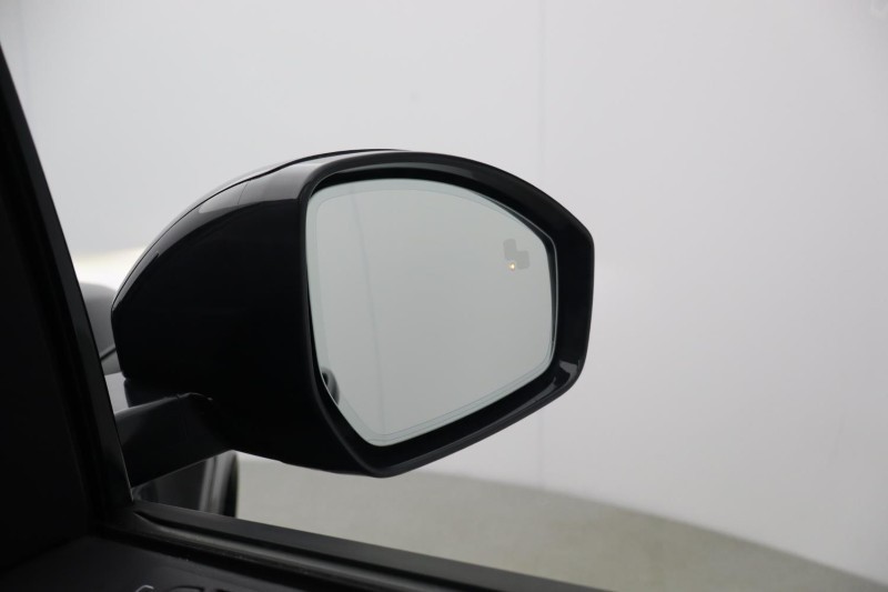 2025 (25) LAND ROVER DISCOVERY SPORT 2.0 D200 Dynamic HSE 5dr Auto [7 Seat] 5300982