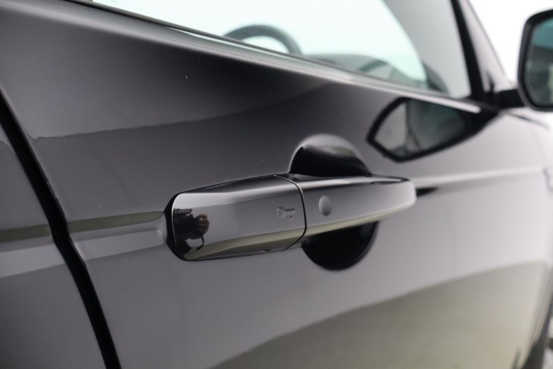 2025 (25) LAND ROVER DISCOVERY SPORT 2.0 D200 Dynamic HSE 5dr Auto [7 Seat] 5300972